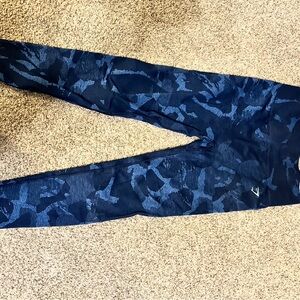 Like new camo gymshark leggings